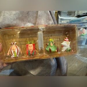 Department 56 Whimsical Christmas Holiday Placecard Set -‎